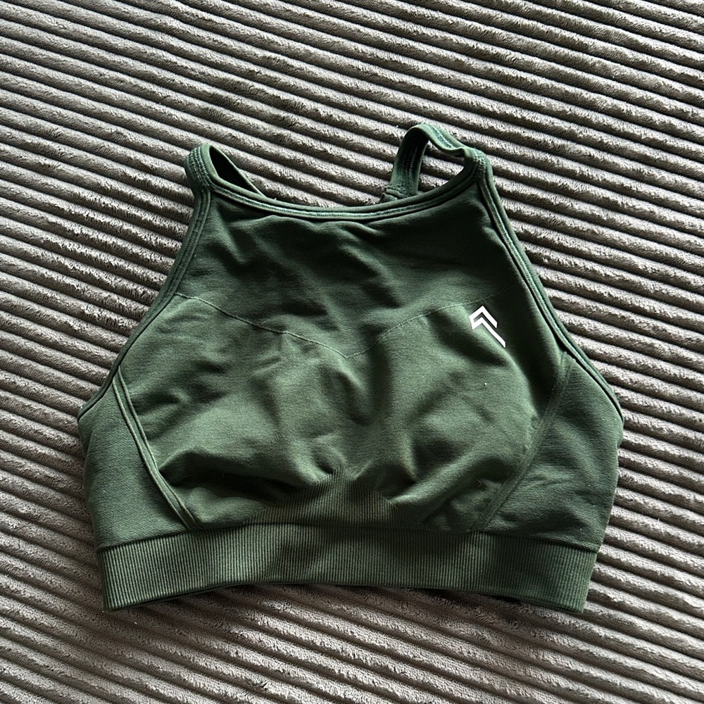 Oner active high neck sports bra size medium forest green